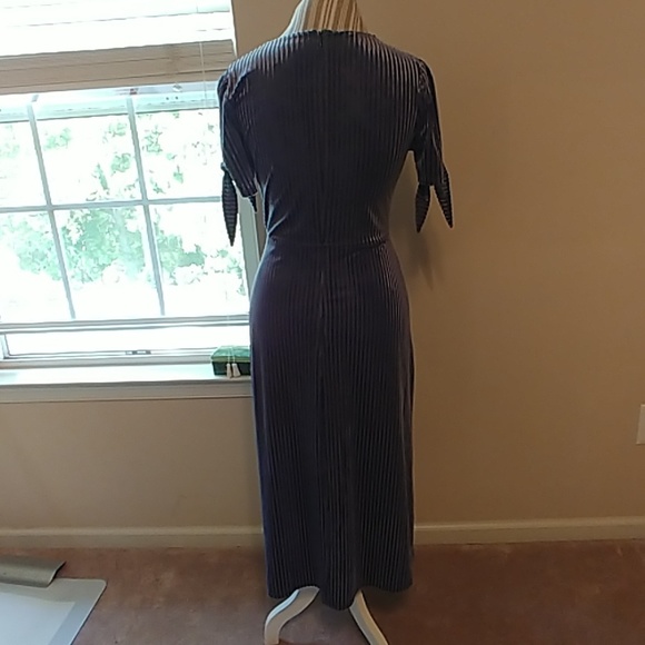 NWT Gorgeous dress - Picture 6 of 8